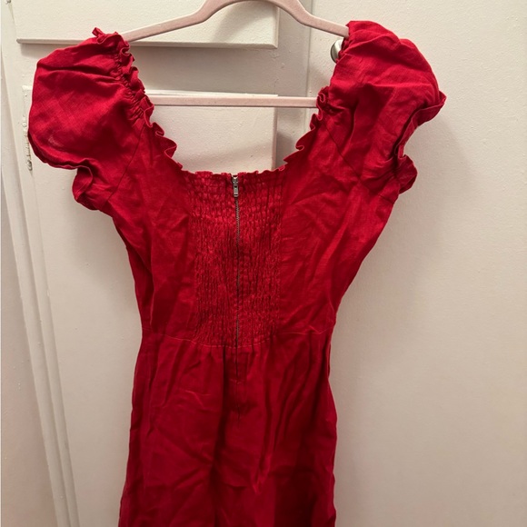 Reformation red puffy sleeve lace up dress - Picture 2 of 3